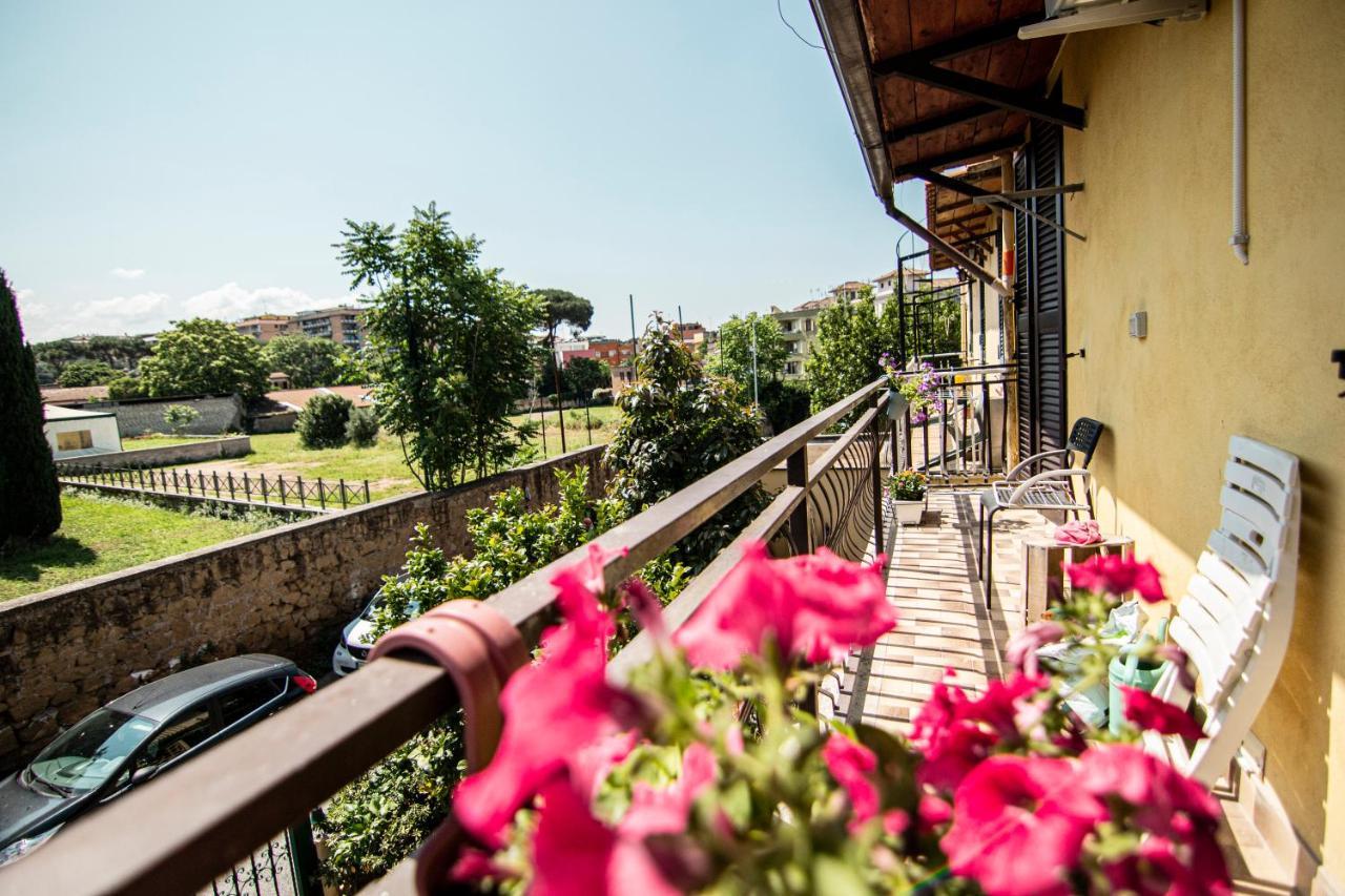 Yourquadrarooms B&B Roma Exterior foto